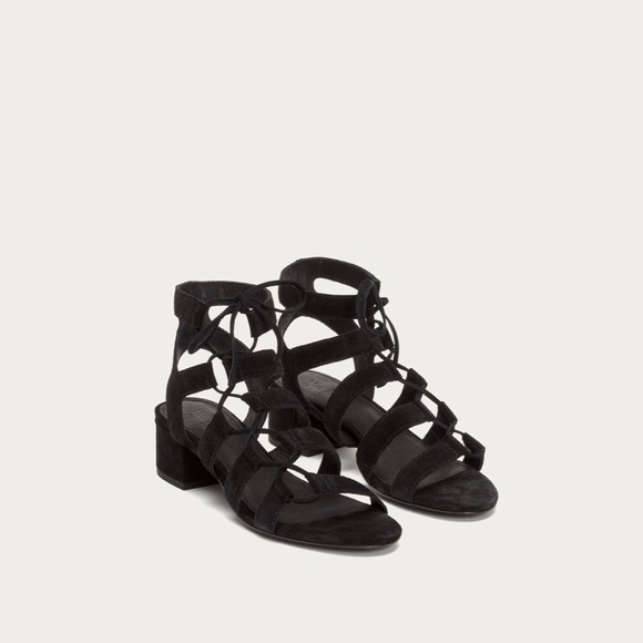 FRYE- Black Chrissy Side Ghillie Sandals - Size 6